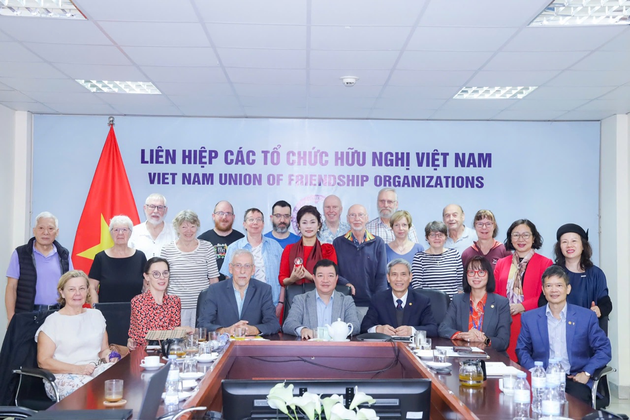 z7315847705695_bb7842887eefa1a109edf197e259ed53